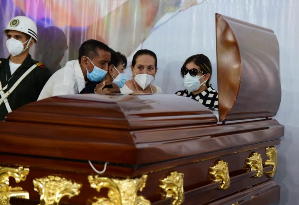 Homenaje a Jorge Oñate en imágenes | RTA Noticias