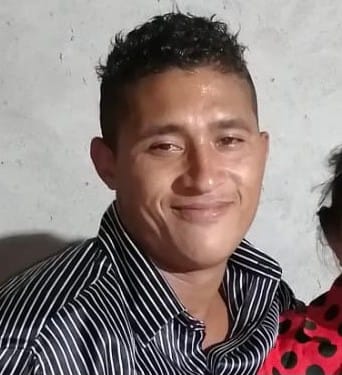 Asesinan a puñaladas a un hombre en el barrio El Carmen Asesinan a puñaladas a un hombre en el barrio El Carmen | RTA Noticias