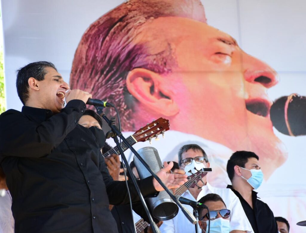 El gran homenaje a Jorge Oñate en imágenes | RTA Noticias