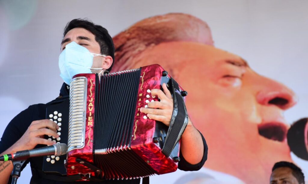 El gran homenaje a Jorge Oñate en imágenes | RTA Noticias