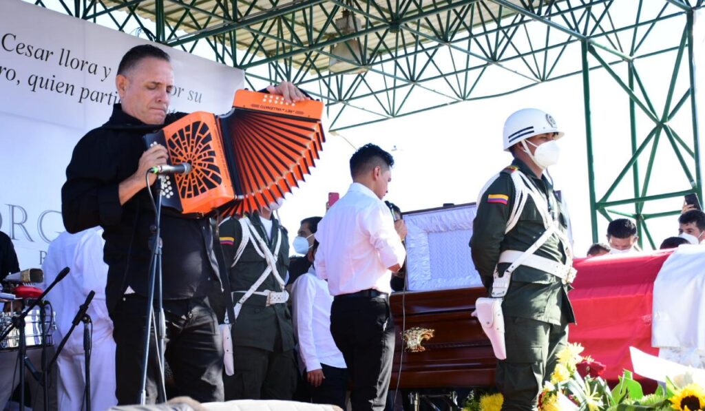 El gran homenaje a Jorge Oñate en imágenes | RTA Noticias