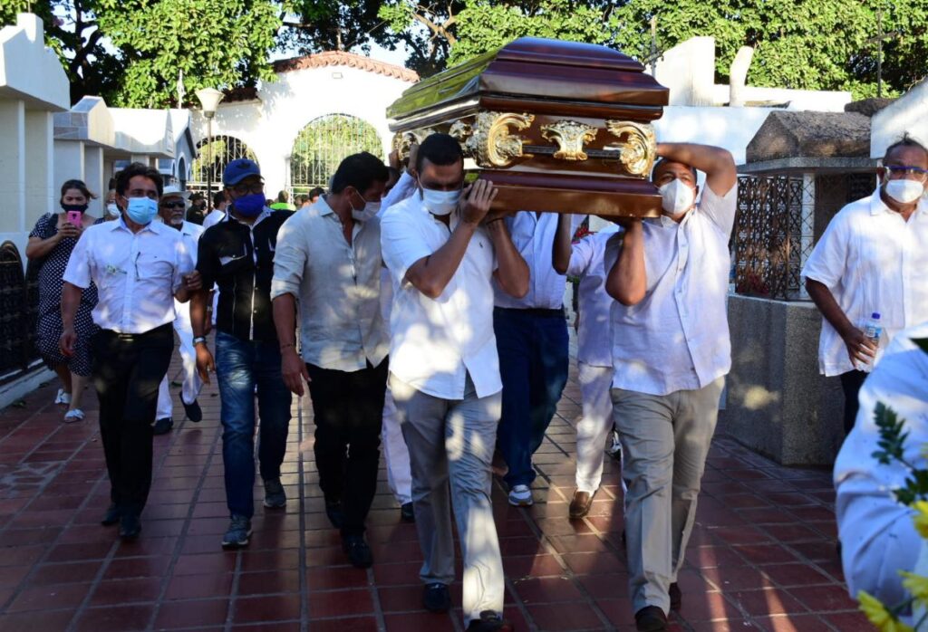 El gran homenaje a Jorge Oñate en imágenes | RTA Noticias