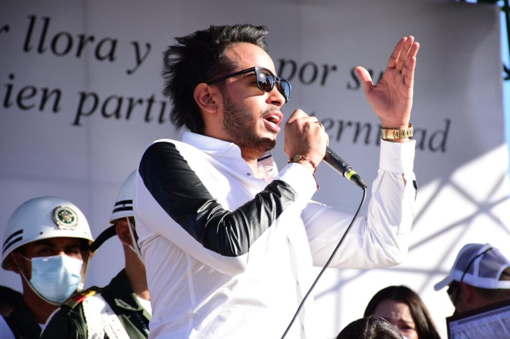 El gran homenaje a Jorge Oñate en imágenes | RTA Noticias