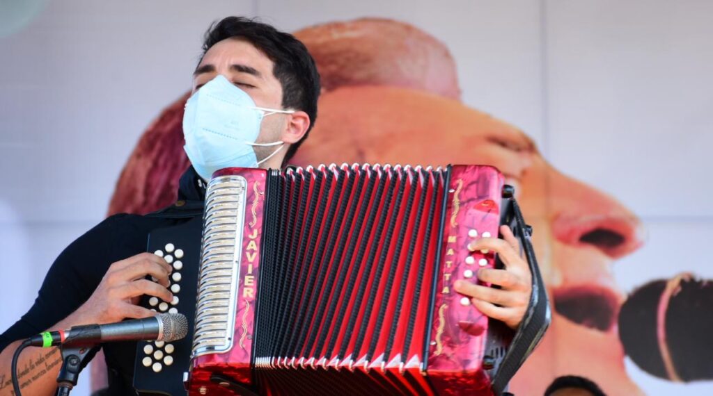 El gran homenaje a Jorge Oñate en imágenes | RTA Noticias