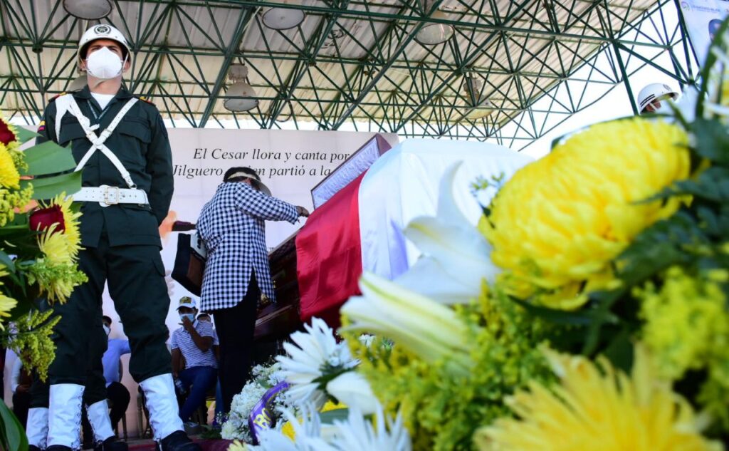 El gran homenaje a Jorge Oñate en imágenes | RTA Noticias