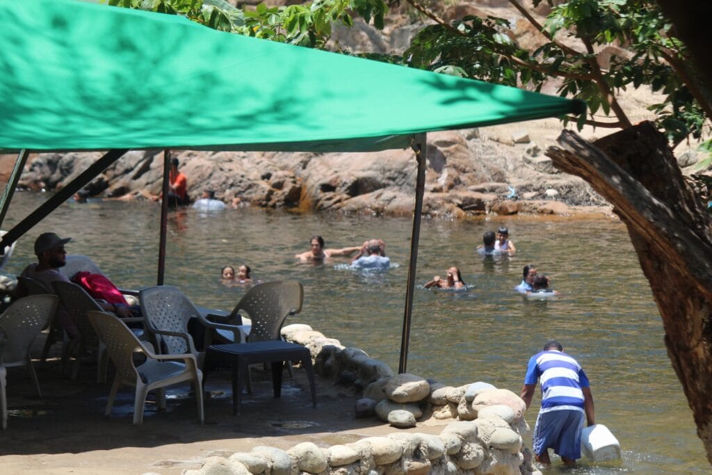 Cierran balneario Hurtado por Coronavirus Cierran balneario Hurtado por Coronavirus | RTA Noticias