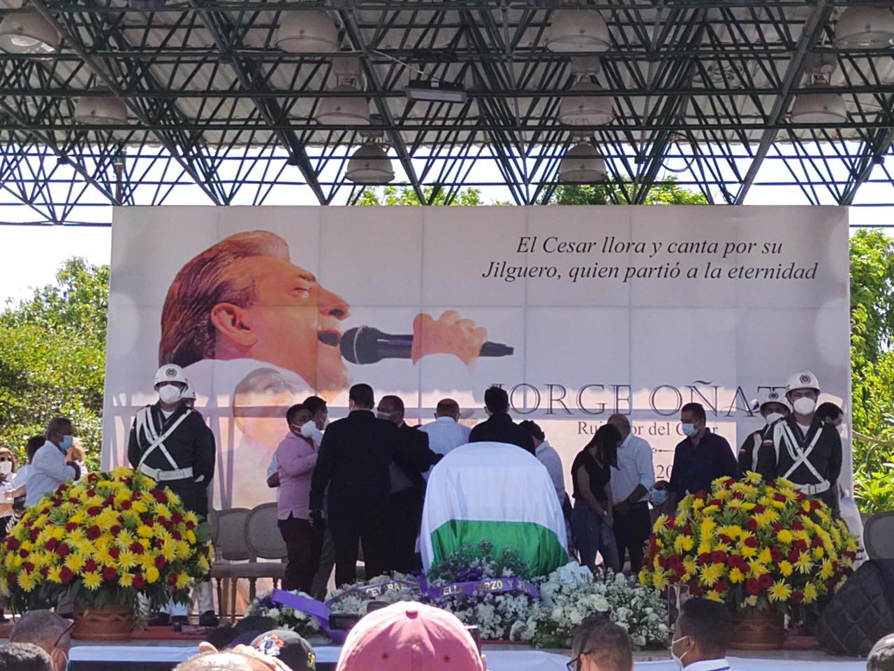 c63afd54-fea3-4d59-82f1-1ba3eca4e18b