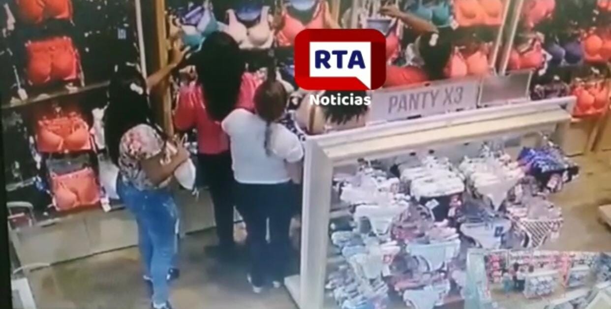 Hurtan billetera en centro comercial de Valledupar robo