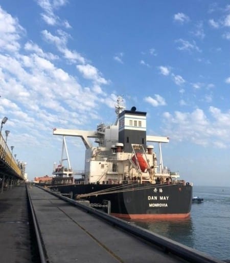 Carbón del Cesar llega a Emiratos Árabes Carbón del Cesar llega a Emiratos Árabes | RTA Noticias