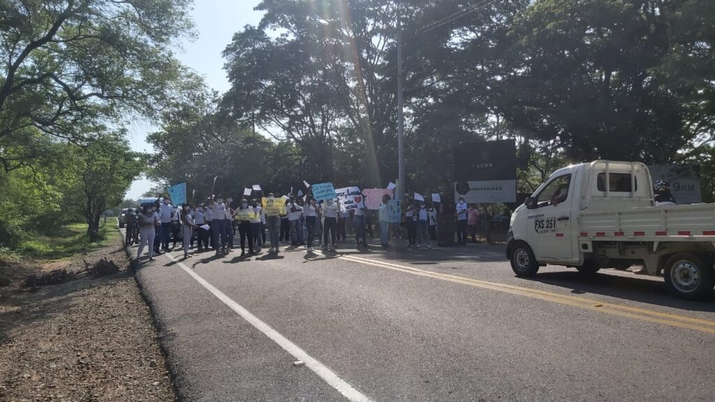 Claman justicia por muerte de mujer y su hijo | RTA Noticias