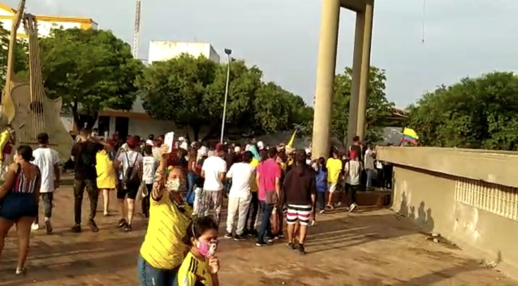 Jóvenes protestaron en Valledupar | RTA Noticias