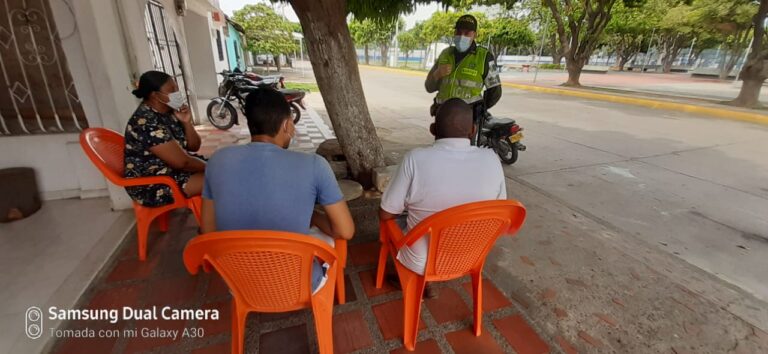 Puerta a puerta, Policía realiza campaña preventiva 284D0162-31B4-4CA5-85B3-13D856C64486