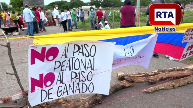 Plantón campesino por variante Ruta del Sol