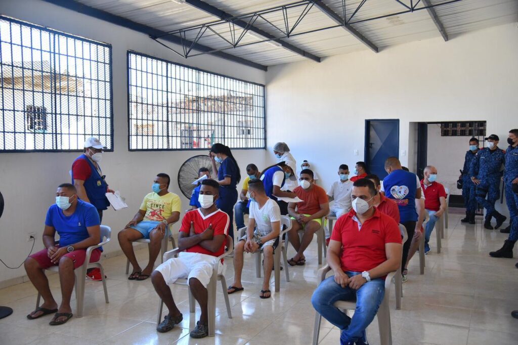 Inicia vacunación de población carcelaria en Valledupar | RTA Noticias