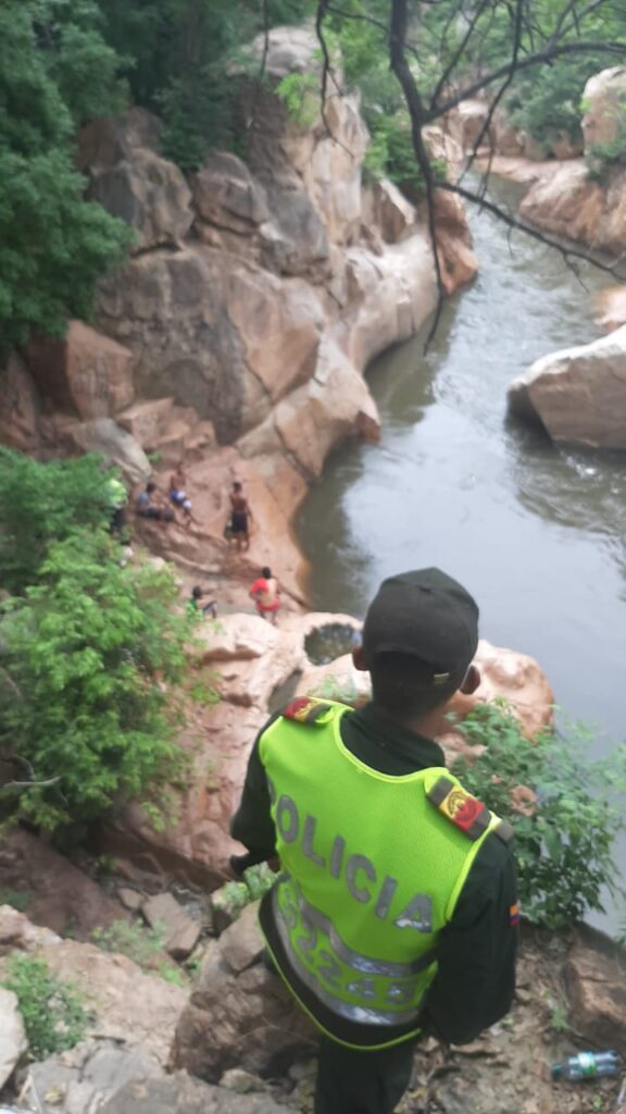 Joven muere ahogado en el Río Guatapurí | RTA Noticias