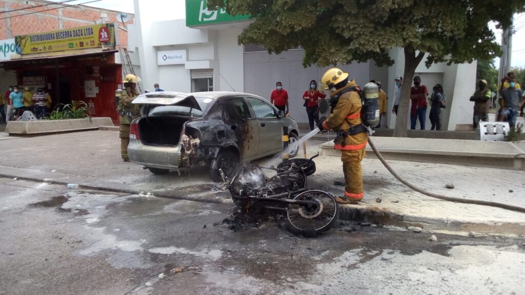 Policía controla protesta por partido en Valledupar | RTA Noticias