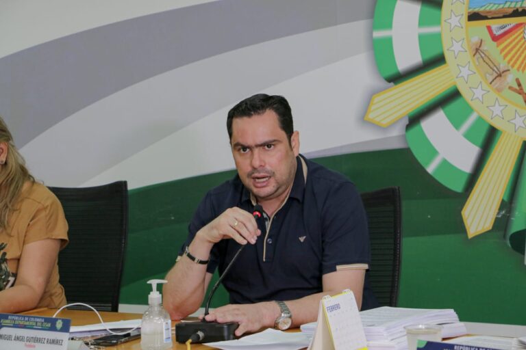 Miguel Ángel Gutierrez en gira por el Cesar. Cosas de la política 03A978DD-D7BF-49B6-A4B3-66E23F6A666F