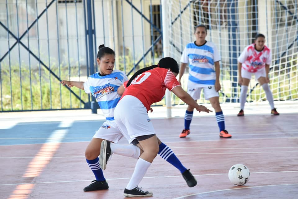 Juegos Comunales inician con el pie derecho | RTA Noticias