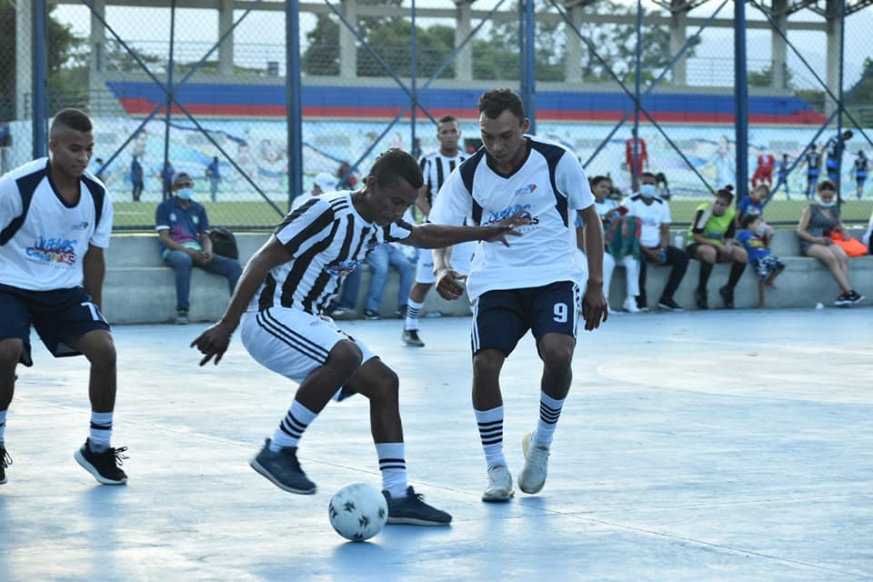 Juegos Comunales inician con el pie derecho | RTA Noticias
