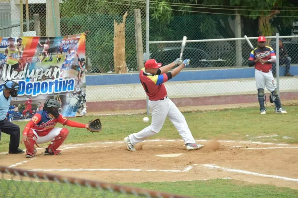 Pitbull se coronó campeón de Pentagonal de Sóftbol en Valledupar | RTA Noticias