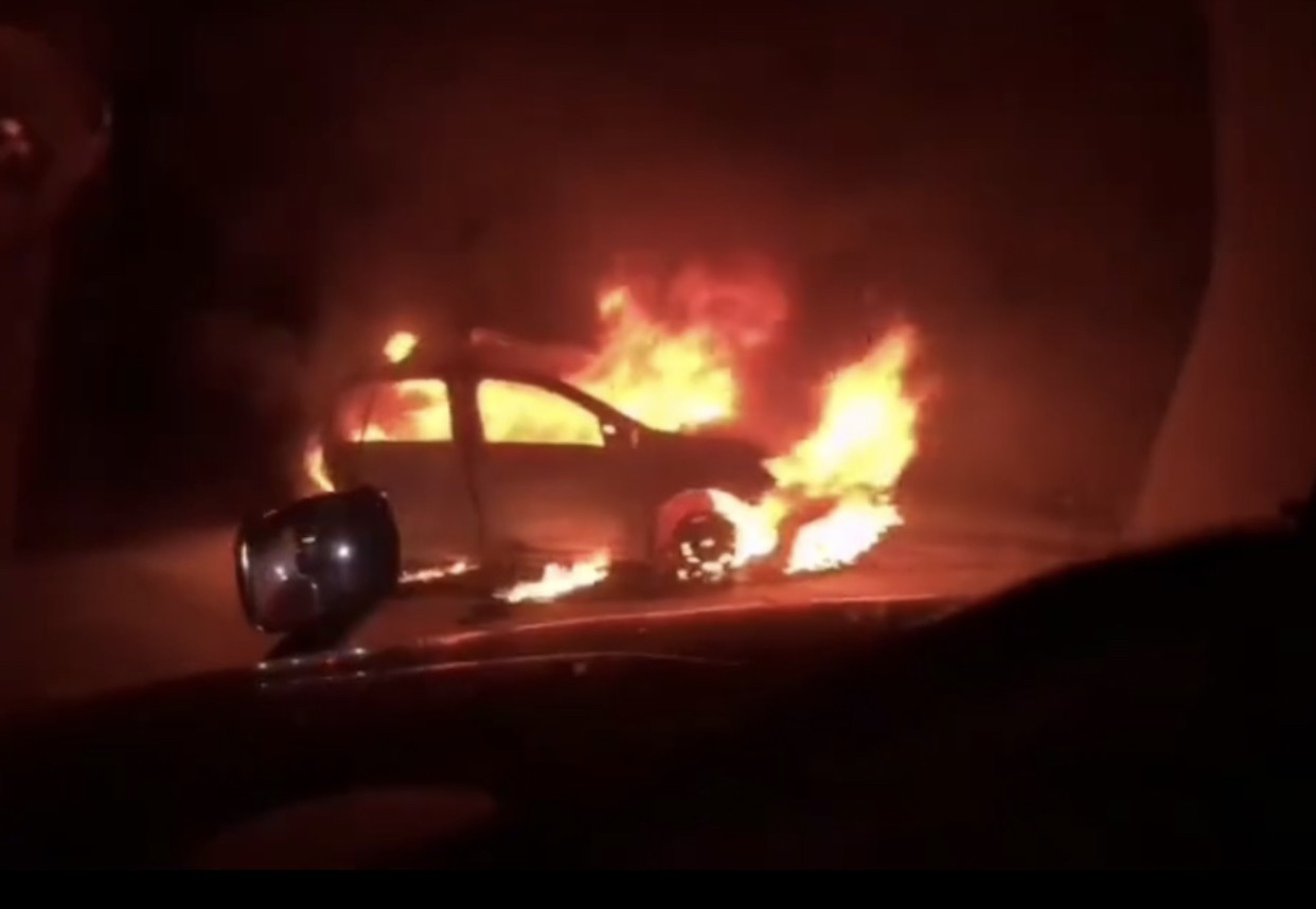 D778FC0F-5131-4015-916D-04127E875101