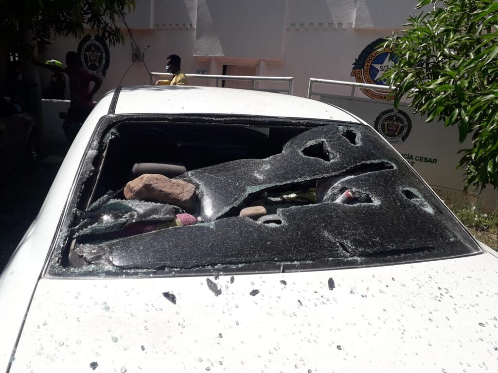 Yukpas atacaron Estación de Policía en La Paz | RTA Noticias