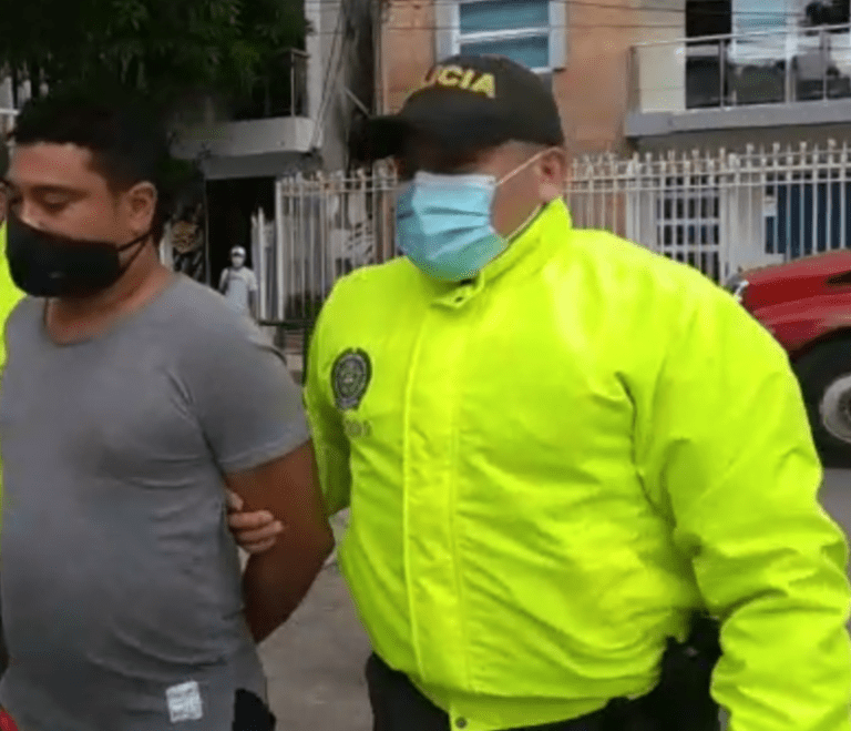 Capturan a presunto homicida de líder social en Aguachica Foto de captura a presunto homicida del asesinato de líder comunal en Aguachica