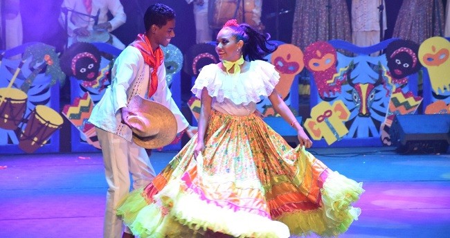 Comfacesar realiza V Festival de Danzas Folclóricas | RTA Noticias