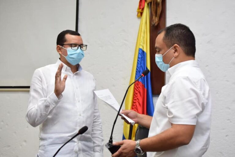 Omar Ditta se posesionó como Concejal de Valledupar Foto de Omar Ditta se posesiono como concejal