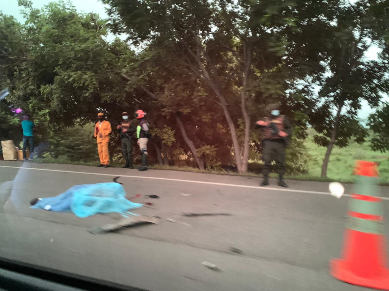 3E45A05E-69B7-4CD0-A035-6233D3AF7304