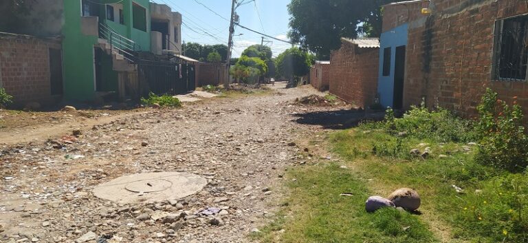 Adulto mayor murió al caer por unas escaleras AD08CE25-F18C-4D1F-850B-A667EA927A21