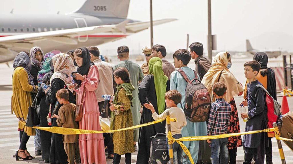 Afganos por ahora no llegarán a Colombia | RTA Noticias