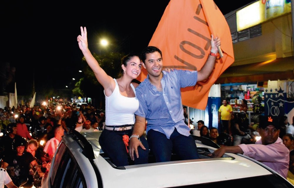 Foto de primera dama de Valledupar en campaña