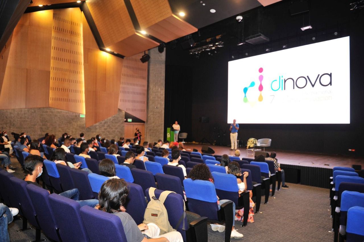 Foto de impacto que genera la industria de la moda al medios ambiente