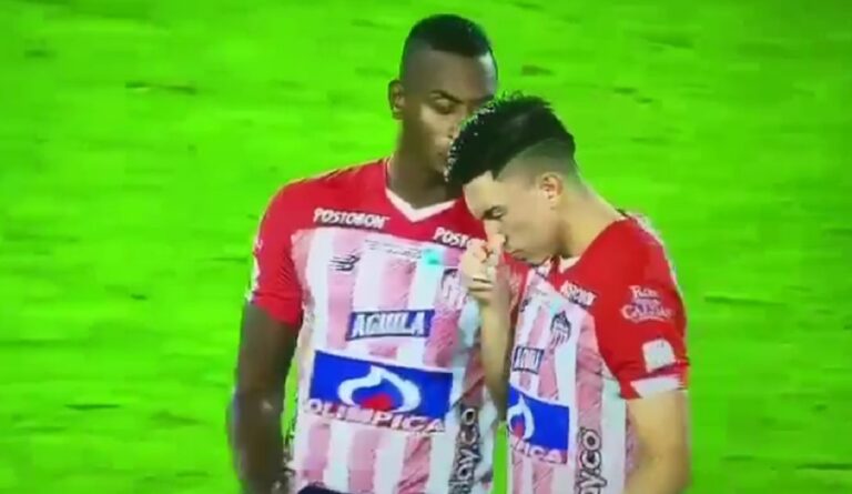 ¿Qué sustancia inhalaron futbolistas del Junior? Foto de futbolista del Junior