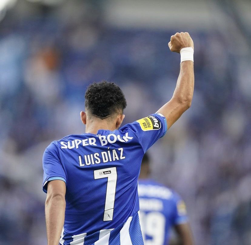 Luis Díaz nominado a mejor jugador del mundo en el 2021 | RTA Noticias