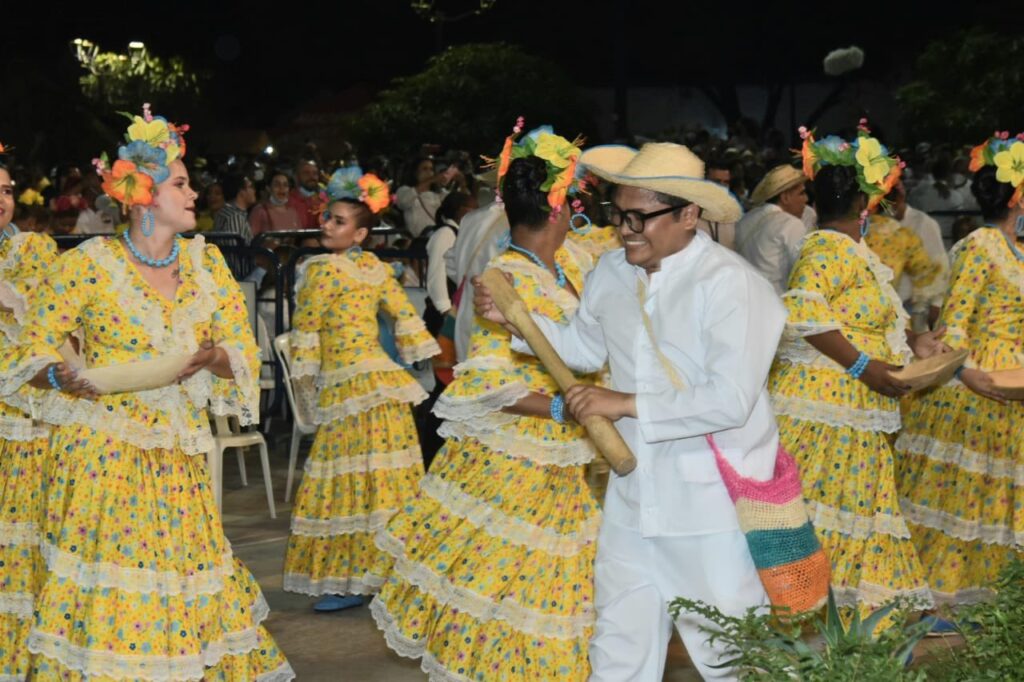 Así se vivió la inauguración del Festival Vallenato Así se vivió la inauguración del Festival Vallenato | RTA Noticias
