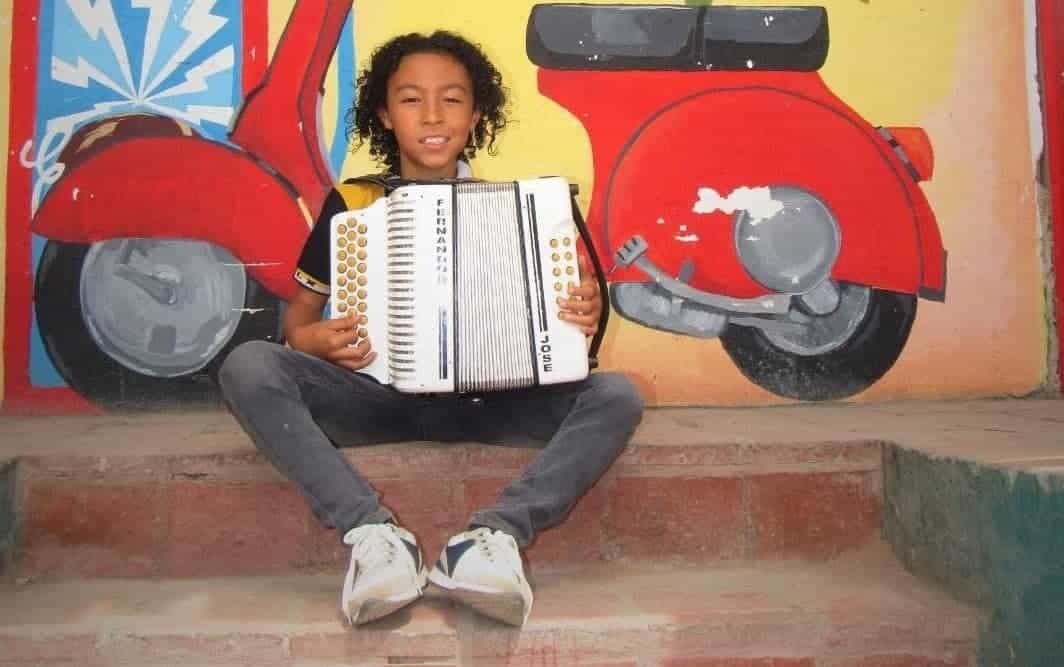 Foto de niño boyacense en el Festival Vallenato