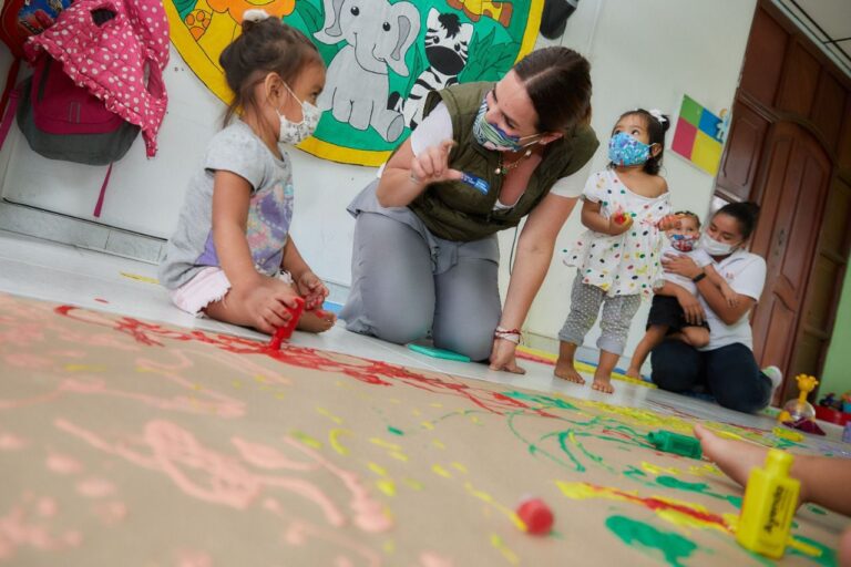 El 67% de las víctimas de violencia, son niñas y mujeres Foto de ICBF