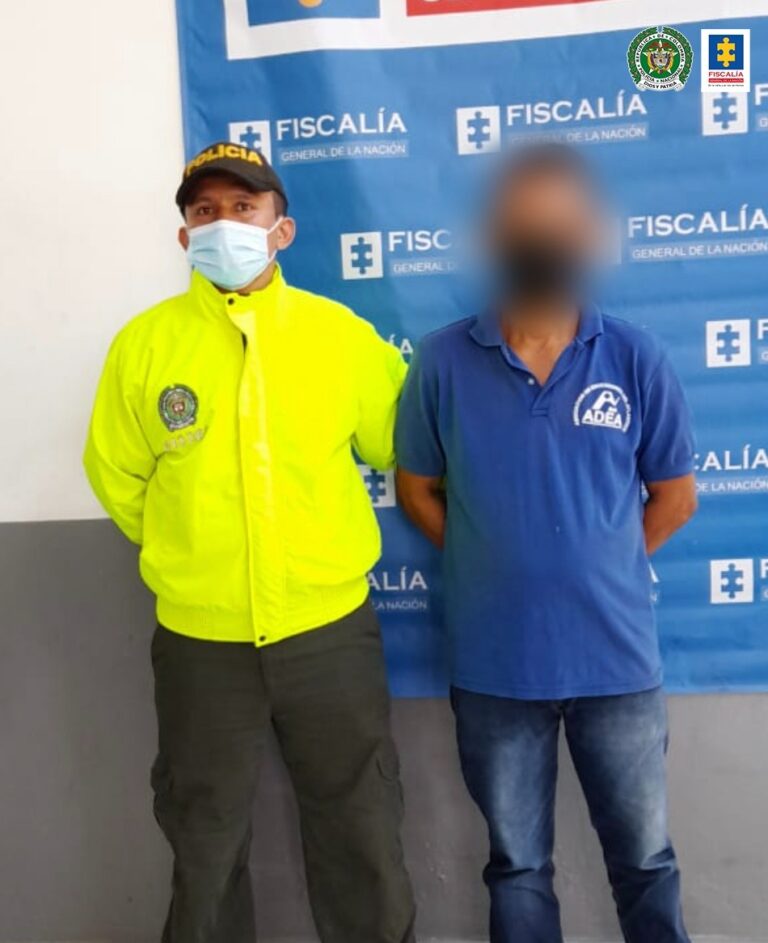 Hombre habría abusado de su hijastra durante 10 años Hombre abusaba de su hijastra durante 10 años