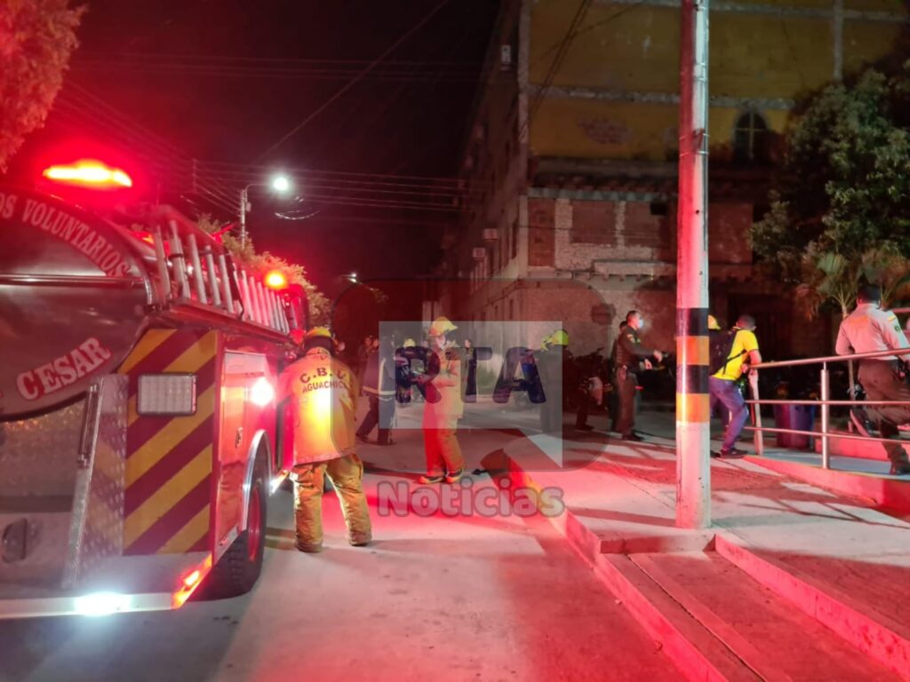 Motín provoca incendio al interior de una estación de policía Motín provoca incendio al interior de una estación de policía | RTA Noticias