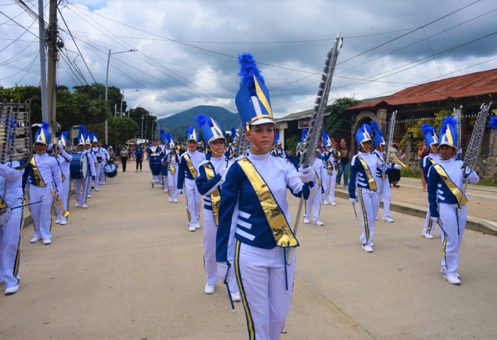 Pueblo Bello, anfitrión de Festival Nacional de Bandas Marcial | RTA Noticias