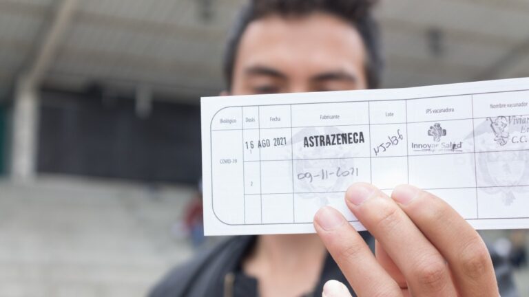 Entérate aquí dónde exigirán carnet de vacunación 1630506819_773470_1630507219_miniatura_normal