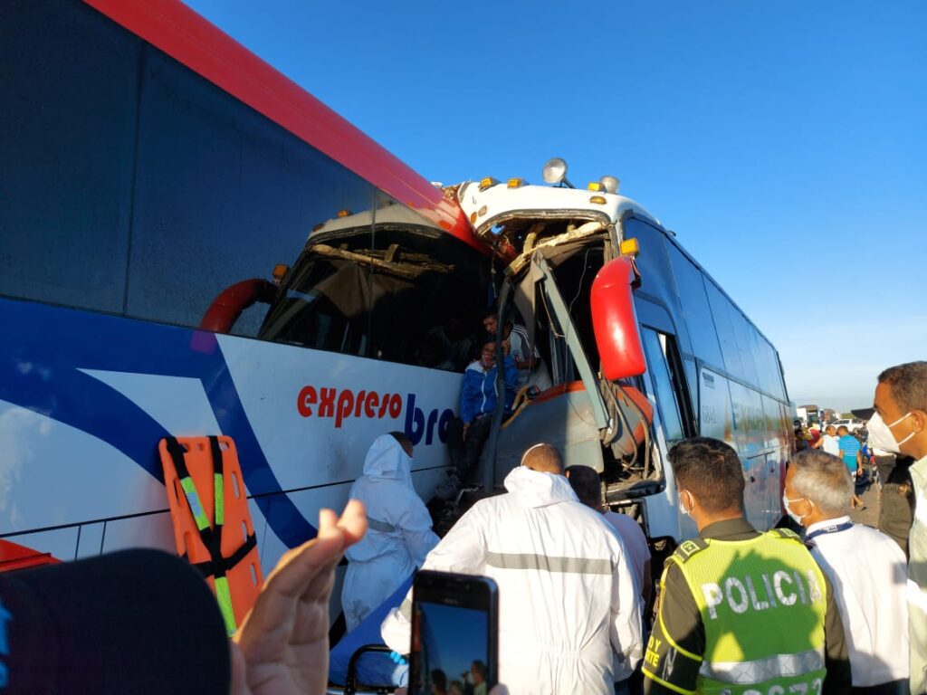 Accidente de tránsito deja 3 muertos y 7 heridos en Maicao 6775e1d4-7495-4d27-bf1b-a0b6cc3fd71b-1024x768-1