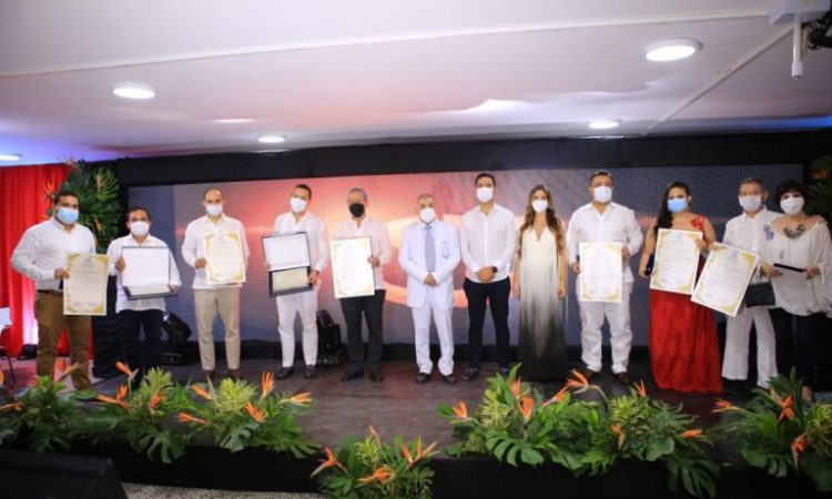 Cámara de comercio realizará ceremonia a los mejores Cámara de comercio realizará ceremonia a los mejores | RTA Noticias