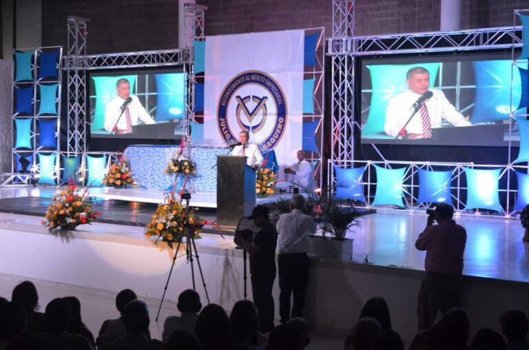 Cámara de comercio realizará ceremonia a los mejores DSC_0235