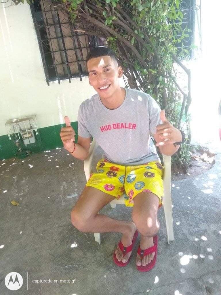 Asesinan a dos jóvenes en el barrio Villa del Rosario | RTA Noticias