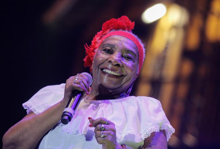 Silvestre Dangond y Egidio Cuadrado, galardonados | RTA Noticias