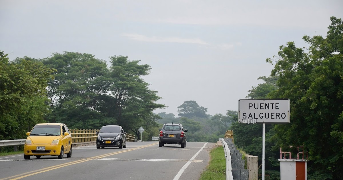 la_via_actual_valledupar-la_paz_sobre_el_puente_salguero_tiene_una_longitud_de_16.7_kilometros_y_un_alto_flujo_vehicular