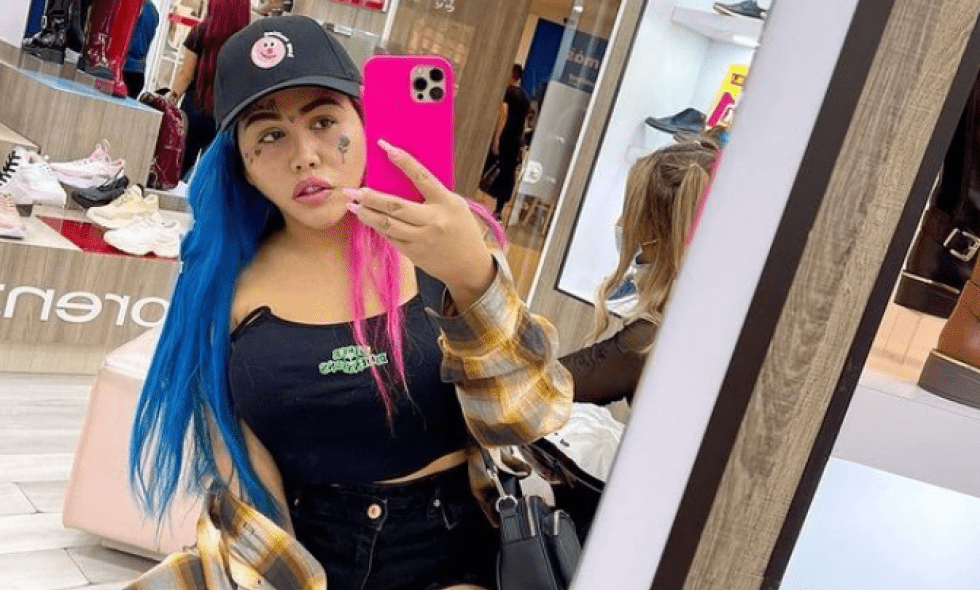Llorando Yina Calderón, afirma que se va de Colombia Llorando Yina Calderón, afirma que se va de Colombia | RTA Noticias